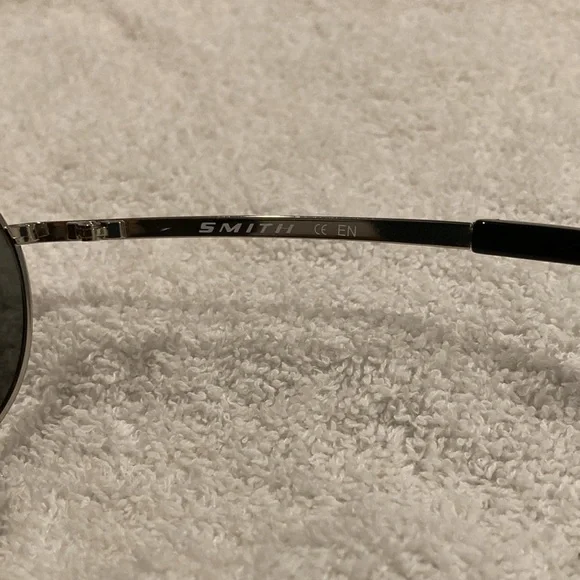 Smith Serpico aviator sunglasses 🖤😎 - Picture 3 of 6